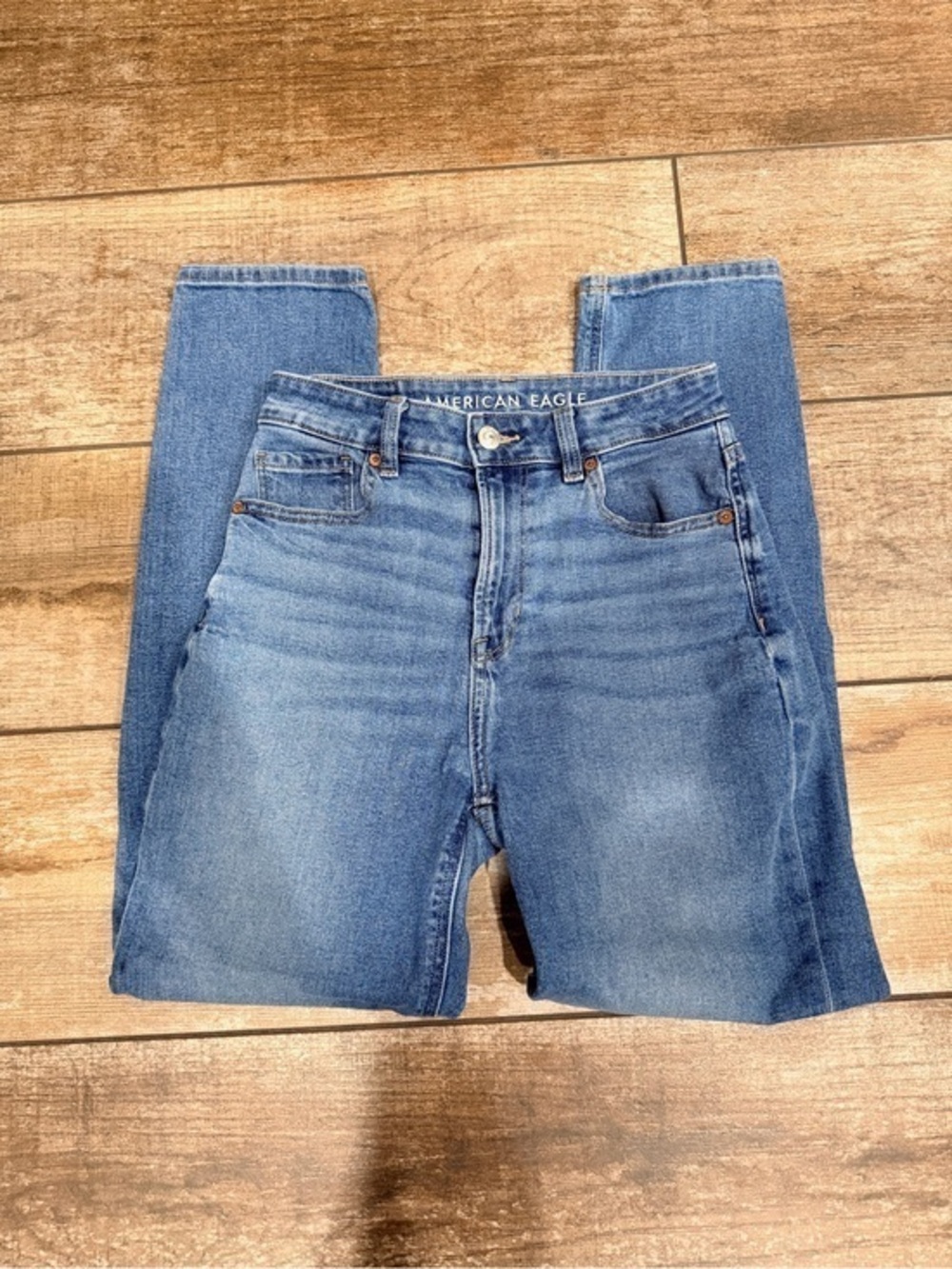 American Eagle | Mom Jeans